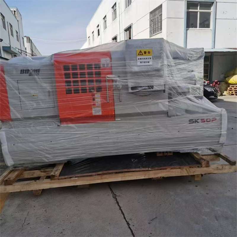 峨蔓镇温宿县：物流专线开启货运新征程
