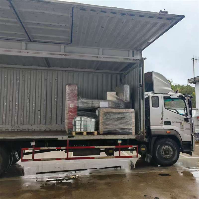 峨蔓镇康马县：物流专线的高效货运之旅